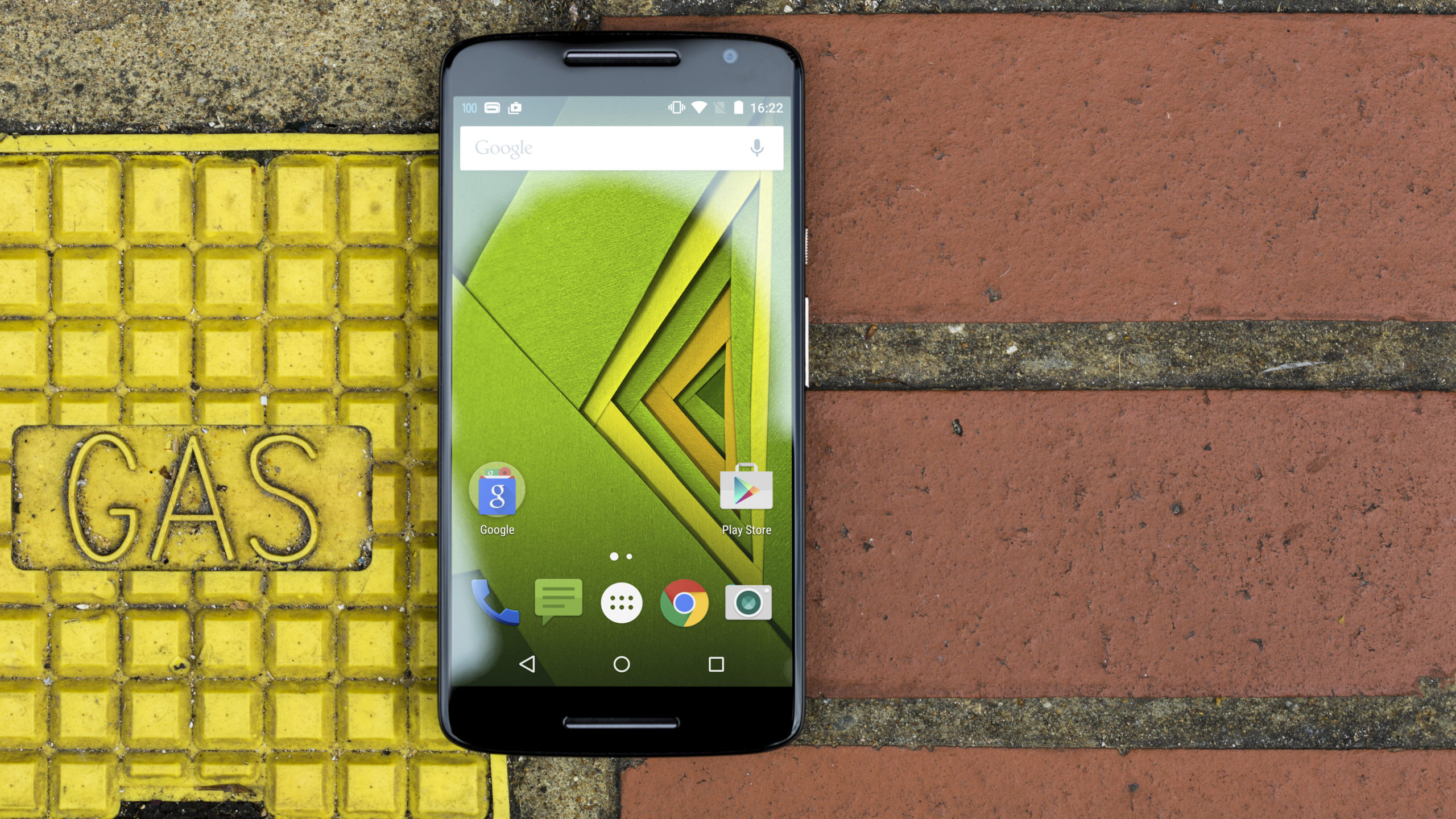 Motorola Moto X Play 리뷰: 뛰어난 배터리 수명, 저렴한 가격