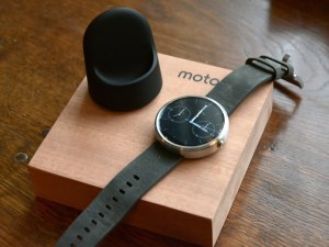 Motorola Moto 360 et boîte