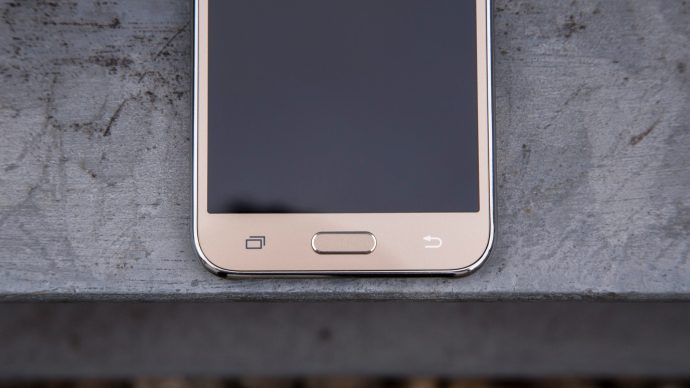 Samsung Galaxy J5 vordere untere Hälfte