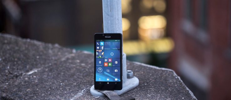 Test Microsoft Lumia 950: Wie gut ist Microsofts erstes Windows 10 Phone?