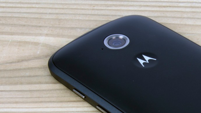 Motorola Moto E (2015) 검토 - 카메라 닫기