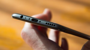 OnePlus 5 Unterkante