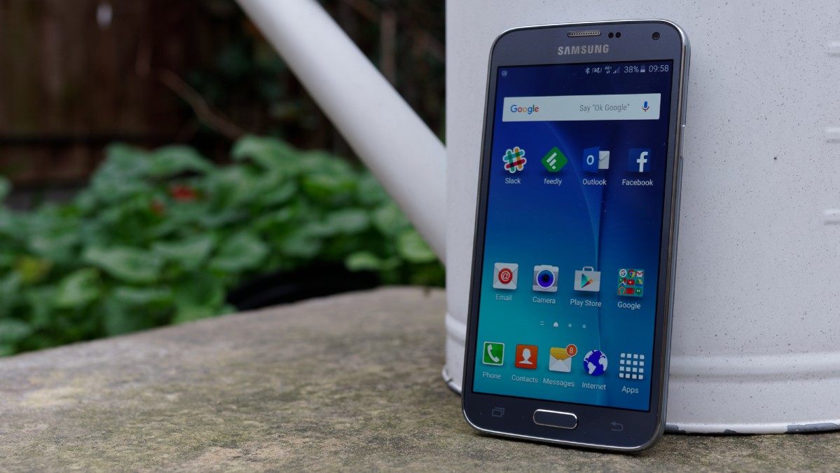 Samsung Galaxy S5 Neo 리뷰: S5 Neo에 대한 최고의 거래가 여기에 있습니다.