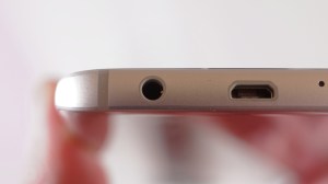Огляд Samsung Galaxy S7: Роз'єм для навушників